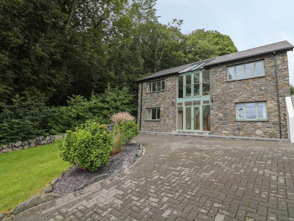 Tan Twr Villa Llanfairpwllgwyngyll Buitenkant foto